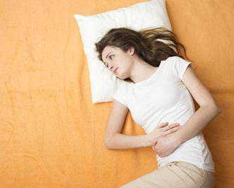 陰道分泌物香蕉爱视频APP廠家分析私處異味小腹疼的症狀